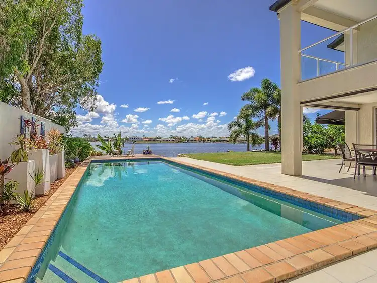 62 Lakeshore Drive, Helensvale QLD 4212