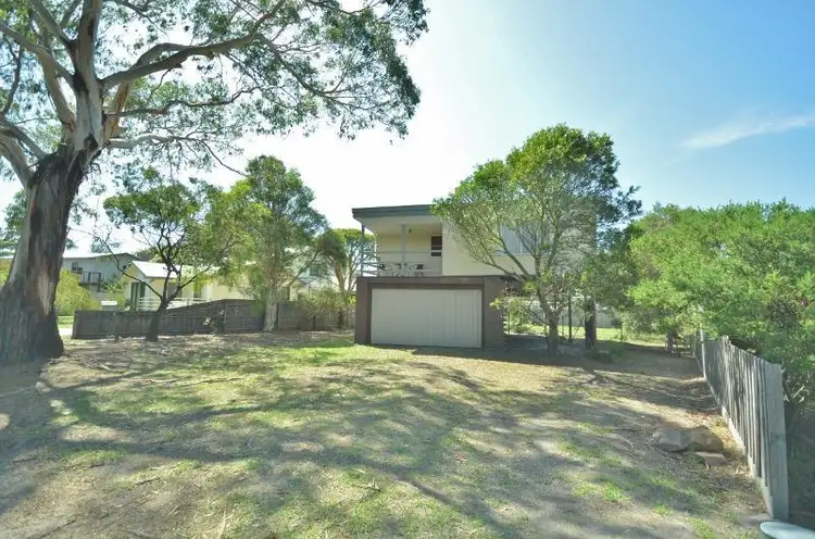 14 Anderson Avenue, Inverloch VIC 3996