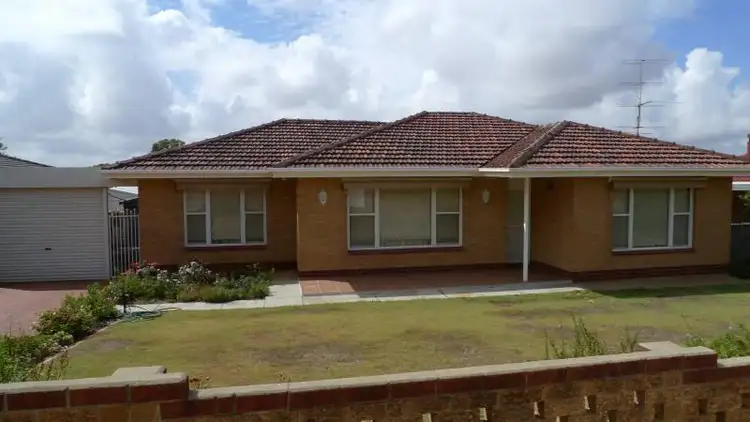 11 Bowman Terrace, Maitland SA 5573