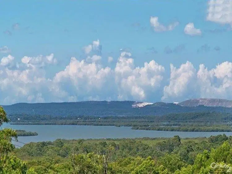 147 Rocky Passage Road, Redland Bay QLD 4165
