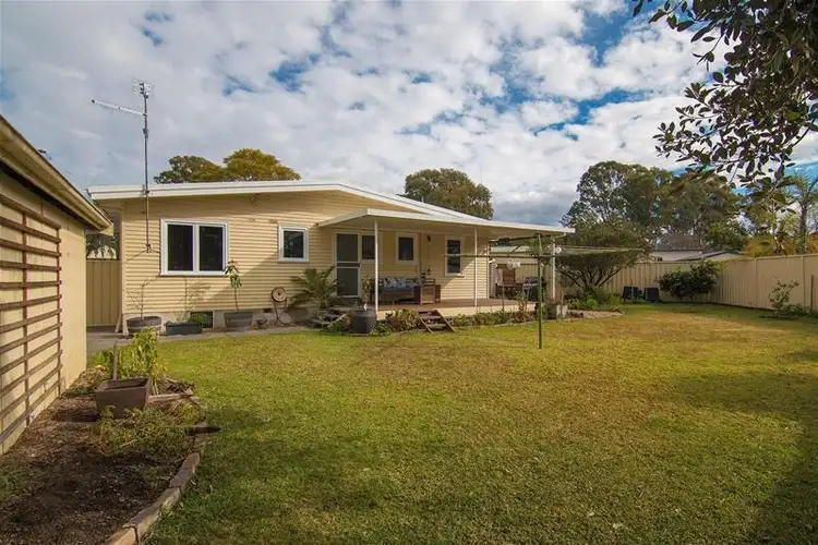 Seventh view of Homely house listing, 5 Mindoro Place, Lethbridge Park NSW 2770
