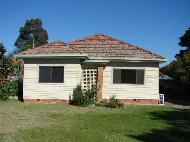 10 Haydon Street, Muswellbrook NSW 2333