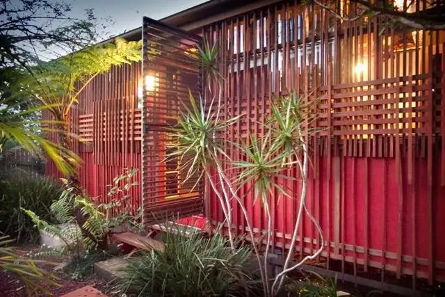 24 Avebury Street, West End QLD 4101