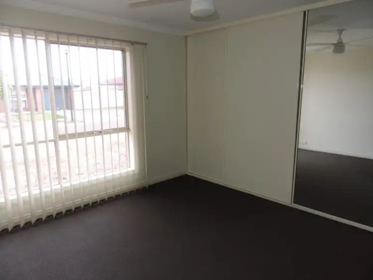 Sixth view of Homely house listing, 2 Zenca Court, Murray Bridge SA 5253