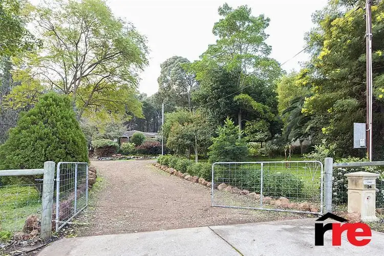 24 Birtwistle Place, Roleystone WA 6111