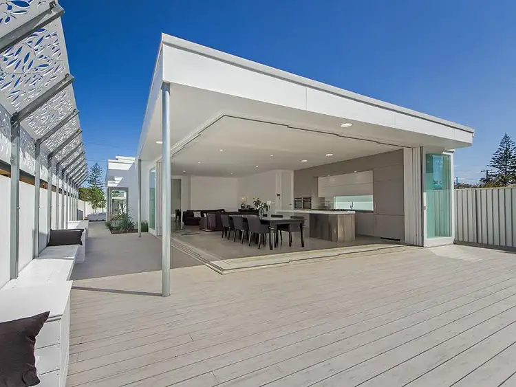 45 Brindisi Avenue, Isle Of Capri QLD 4217