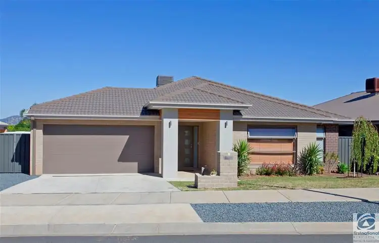 14 McAuliffe Street, Wodonga VIC 3690