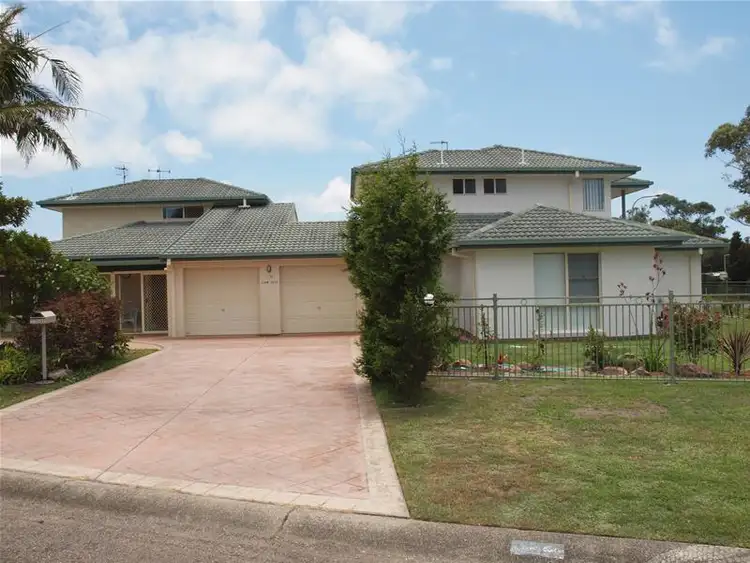 Sixth view of Homely semi-detached listing, 1/32 Farm Road, Fingal Bay NSW 2315