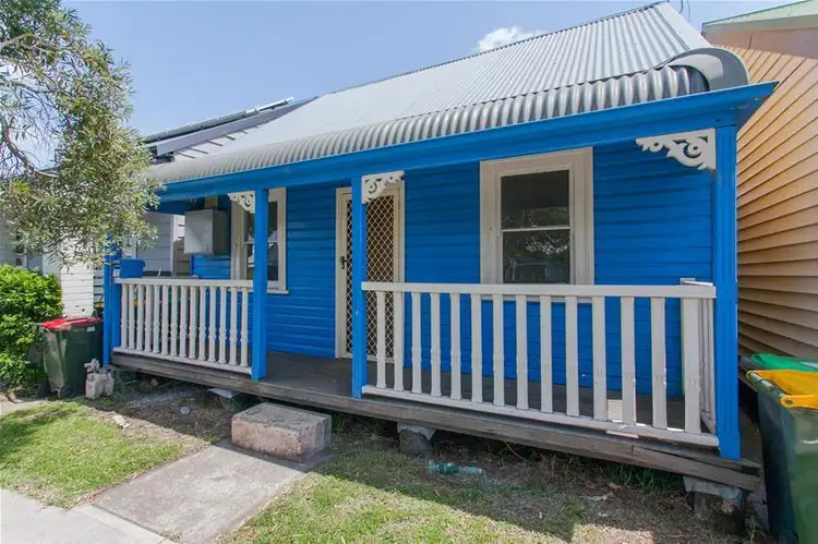 5 Bourke Street, Carrington NSW 2294