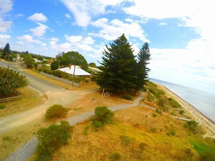 11A Minlacowie Road, Port Vincent SA 5581