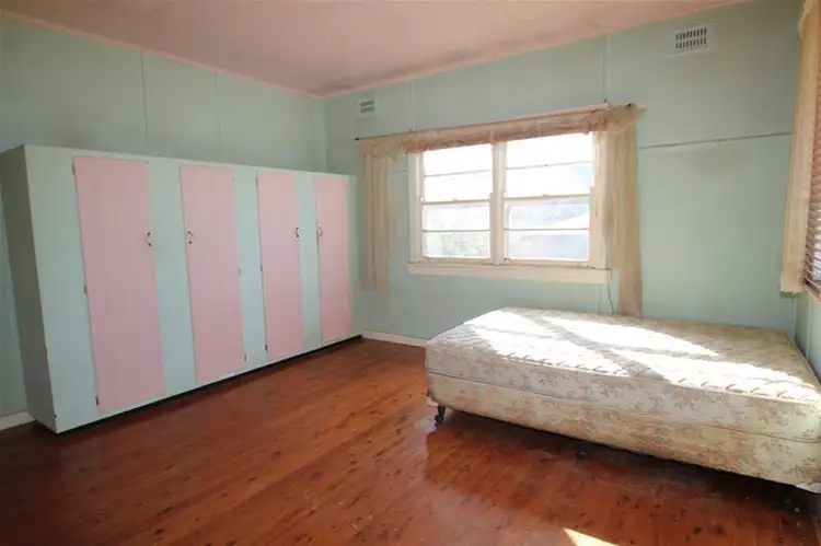 Fifth view of Homely house listing, 98 Duncan Street, Tenterfield NSW 2372