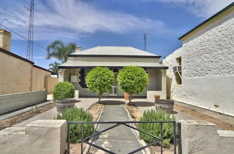 60 Caroline Street, Moonta SA 5558