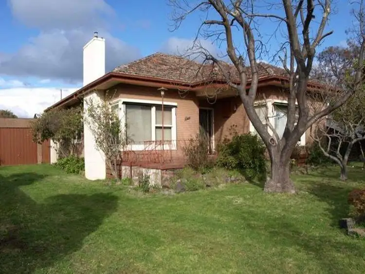 1 Simla Street, Mitcham VIC 3132