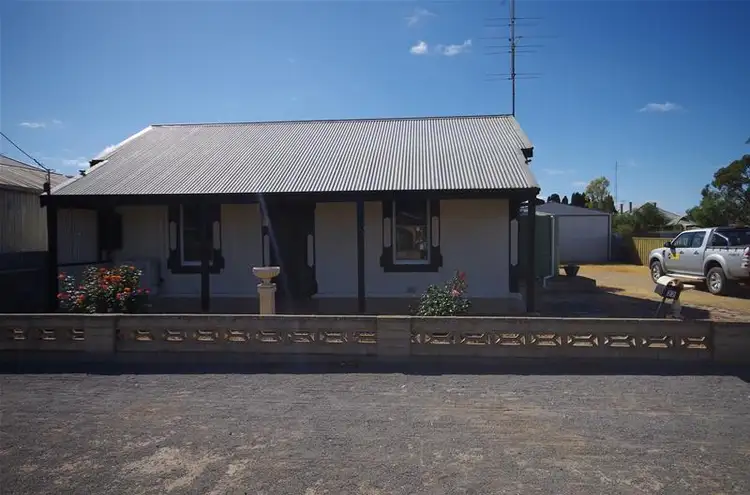 22 West Terrace, Minlaton SA 5575