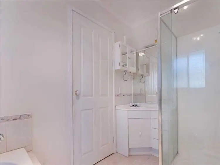 Fourth view of Homely house listing, 35 Sorbonne Drive, Sunbury VIC 3429
