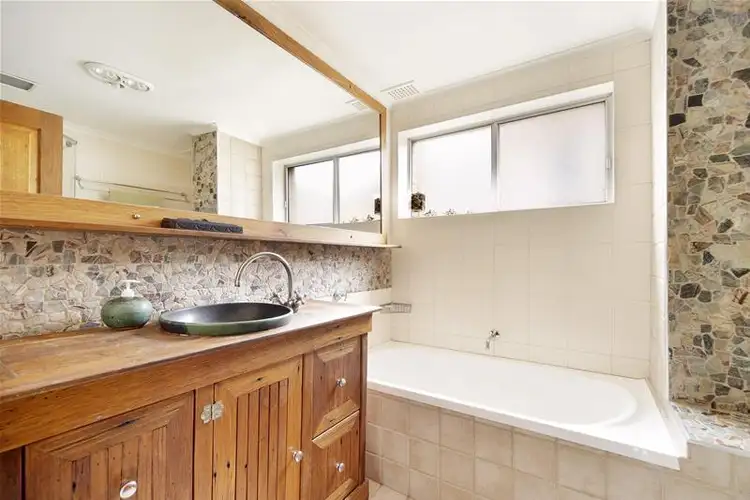 Fifth view of Homely unit listing, 1/44 The Crescent, Dee Why NSW 2099