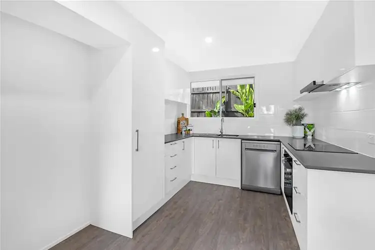 Fourth view of Homely villa listing, 2/37 Shirley Street, Southport QLD 4215