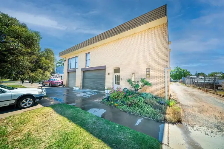 192-192a Eleventh Street, Mildura VIC 3500