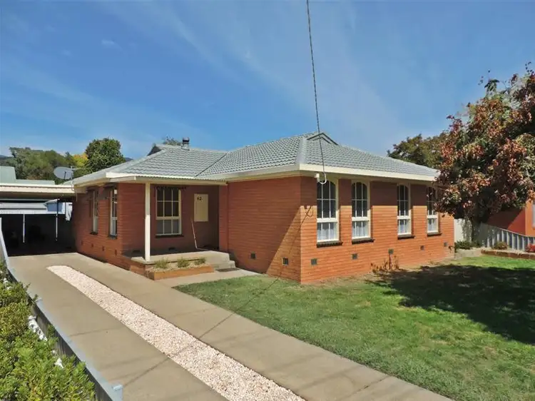 42 Mountbatten Avenue, Bright VIC 3741
