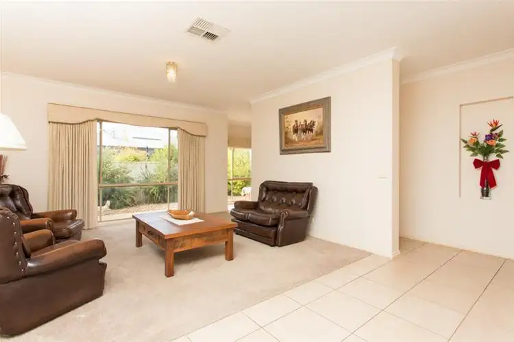 Second view of Homely house listing, 2 Oxley Court, Mildura VIC 3500