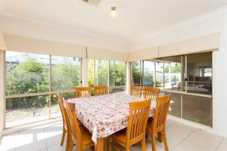 Fifth view of Homely house listing, 2 Oxley Court, Mildura VIC 3500