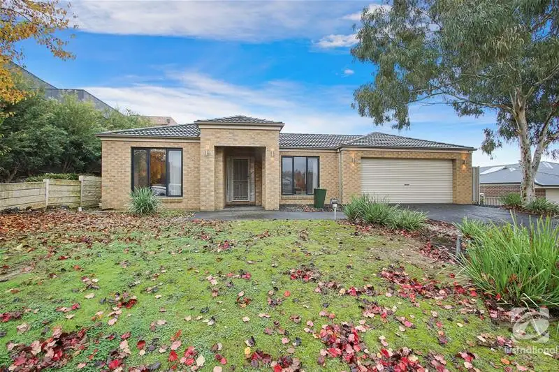 Main view of Homely house listing, 76 Yarralumla Drive, Wodonga VIC 3690