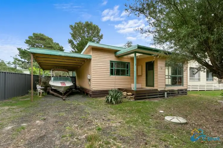 Second view of Homely house listing, 3 Sandra Court, Loch Sport VIC 3851