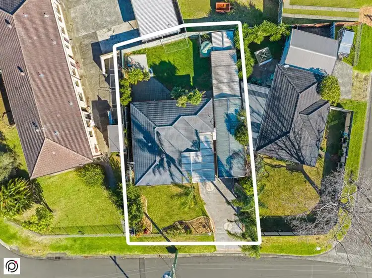 Second view of Homely house listing, 3 Windle Street, Lake Illawarra NSW 2528