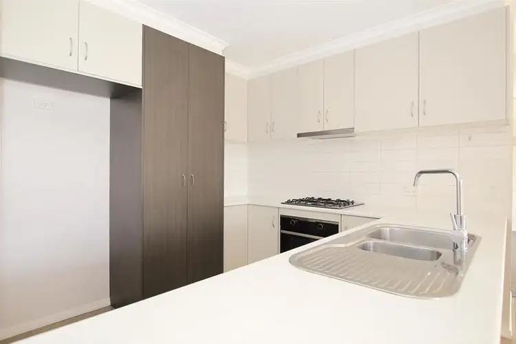 Second view of Homely house listing, 5 Singleton Court, Warrnambool VIC 3280