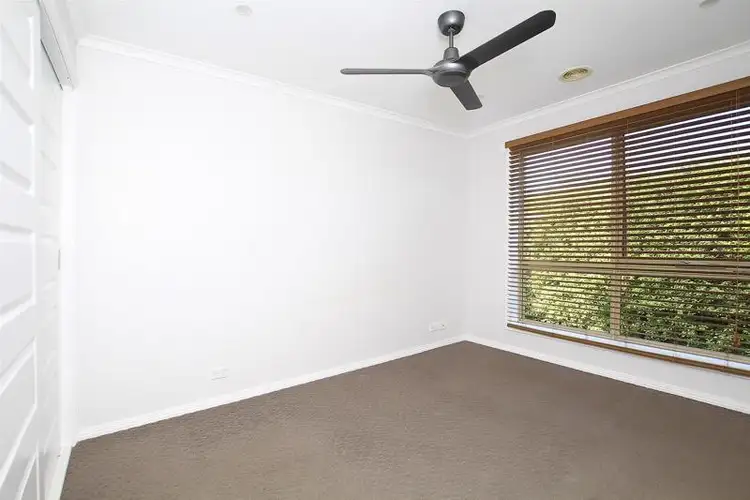 Sixth view of Homely house listing, 5 Singleton Court, Warrnambool VIC 3280