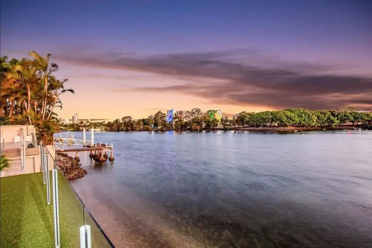 Fifth view of Homely villa listing, 1/197 Stanhill Drive, Surfers Paradise QLD 4217