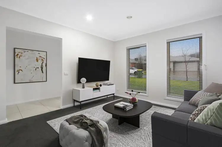 Second view of Homely house listing, 16 Gabrielle Court, Lavington NSW 2641