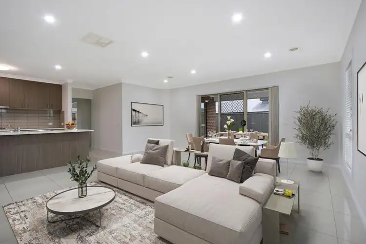 Fifth view of Homely house listing, 16 Gabrielle Court, Lavington NSW 2641