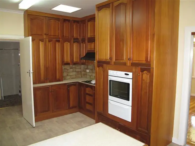 Fifth view of Homely house listing, 5 Ynoo Avenue, Maitland SA 5573