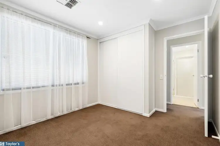 Fifth view of Homely house listing, 4 Lakeridge Circuit, Burton SA 5110