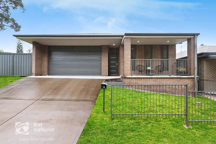 15 Appletree Road, West Wallsend NSW 2286