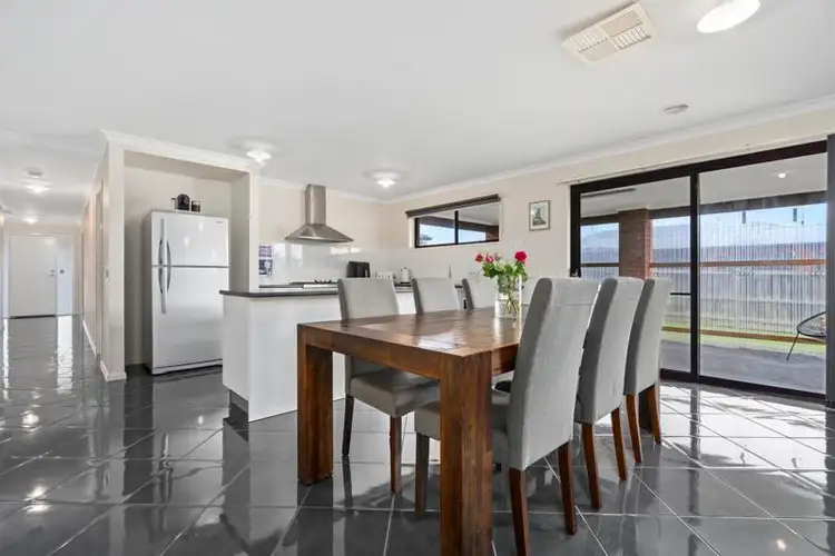 Second view of Homely house listing, 4 Thomas Place, Warrnambool VIC 3280