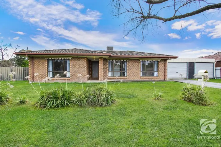 2 Graetz Court, Lavington NSW 2641