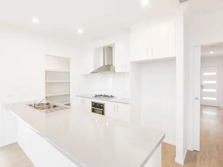 Sixth view of Homely house listing, 11 Santolina Drive, Mildura VIC 3500
