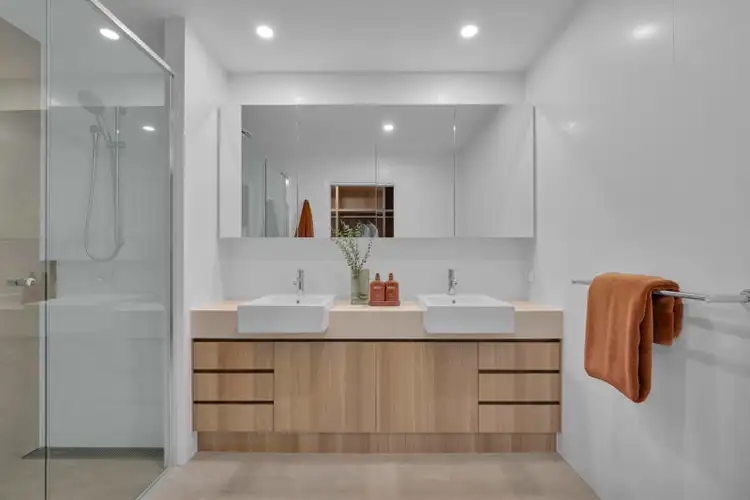 Third view of Homely house listing, 202/163 Middle Street, Cleveland QLD 4163