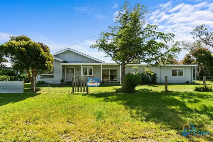 53 Centre Road, Loch Sport VIC 3851