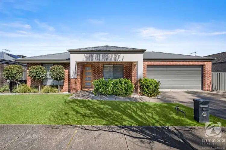 16 Brooks Terrace, Killara VIC 3691