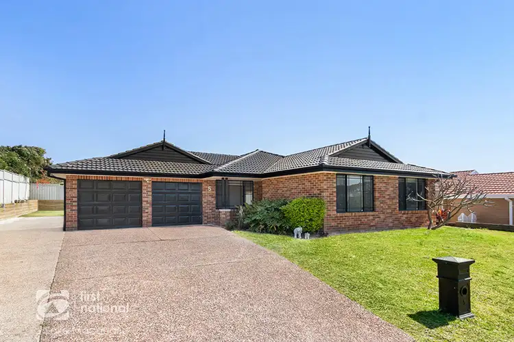 5 Bracken Close, Cameron Park NSW 2285