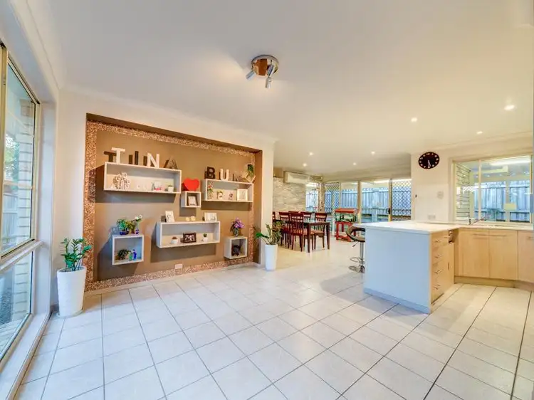 Fifth view of Homely house listing, 8 Hampshire Court, Calamvale QLD 4116