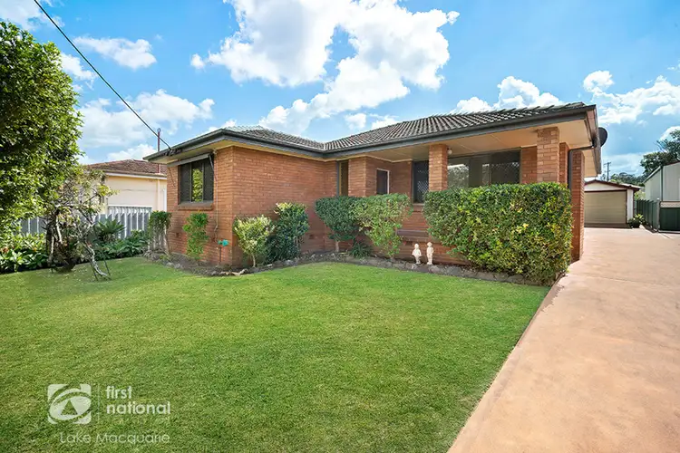 8 Rose Avenue, Glendale NSW 2285