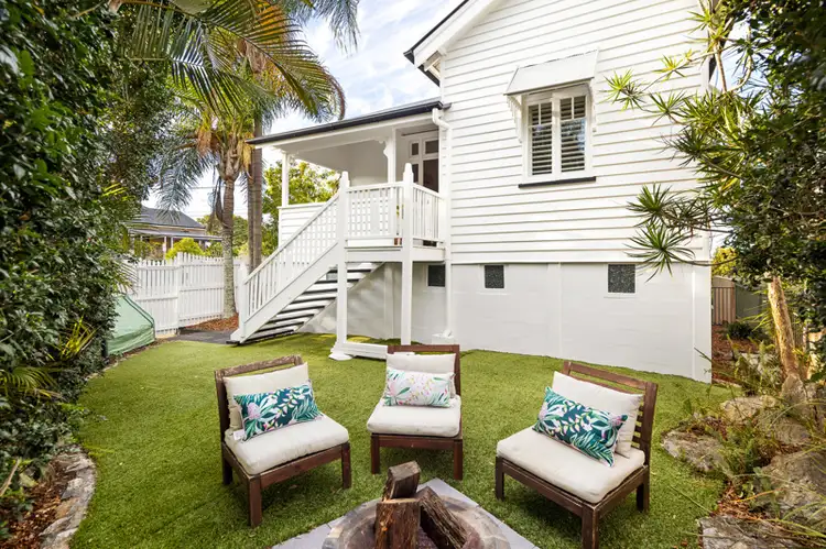 37 Progress Parade, Alderley QLD 4051