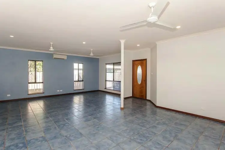 33 Bowerbird Loop, Djugun WA 6725