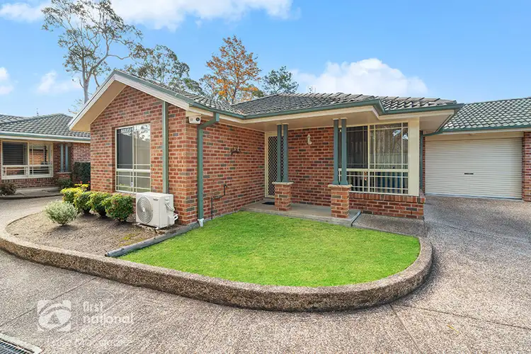 Main view of Homely unit listing, 2/9 Laurel Avenue, Edgeworth NSW 2285