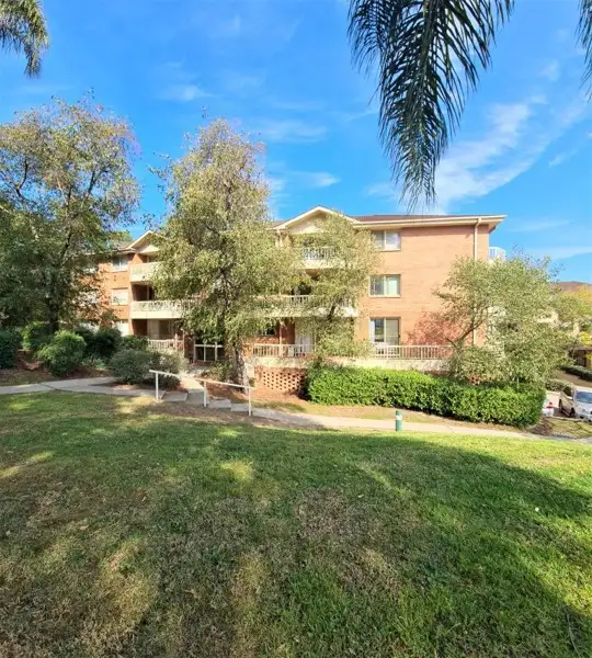 33/346 Pennant Hills  Road, Carlingford NSW 2118