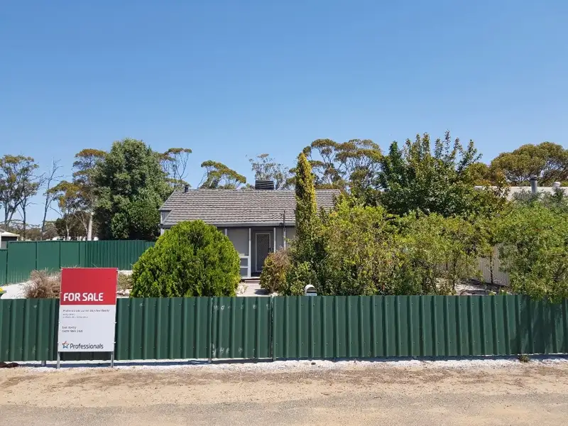 Main view of Homely house listing, 82 GARDINER Street, Moora WA 6510